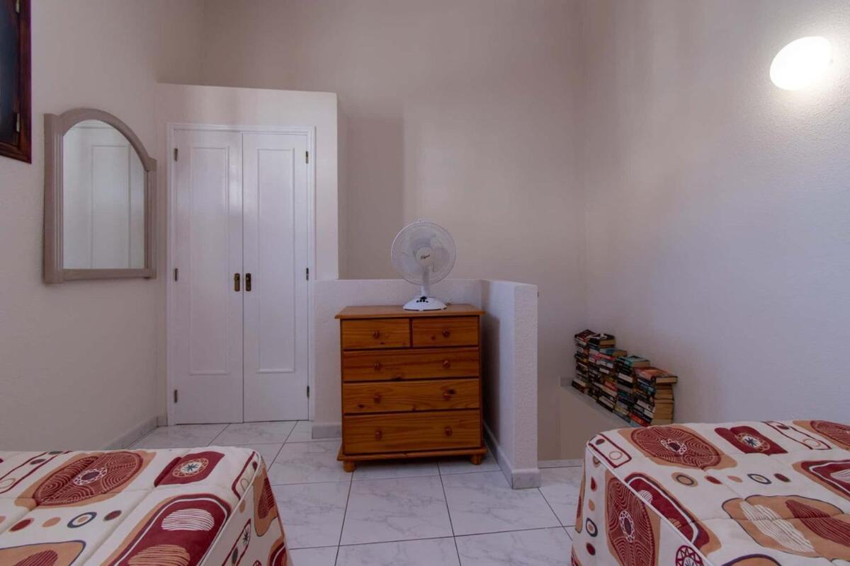 Los Diamantes 2 bed Apartment Los Cristianos  Bagian luar foto